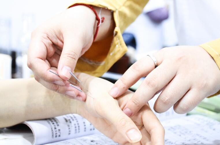 ������Ħ��